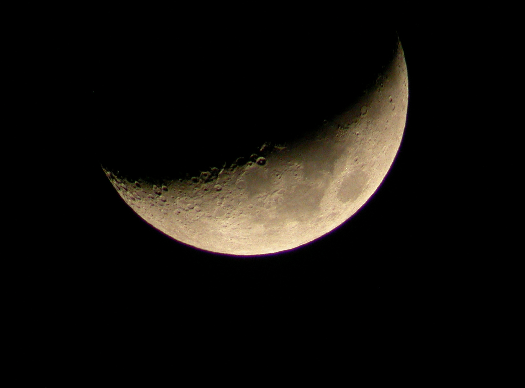 12 marzo LUNA/pleiadi